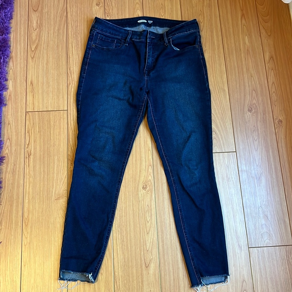 Old Navy Super Skinny Ankle Dark Wash Jeans